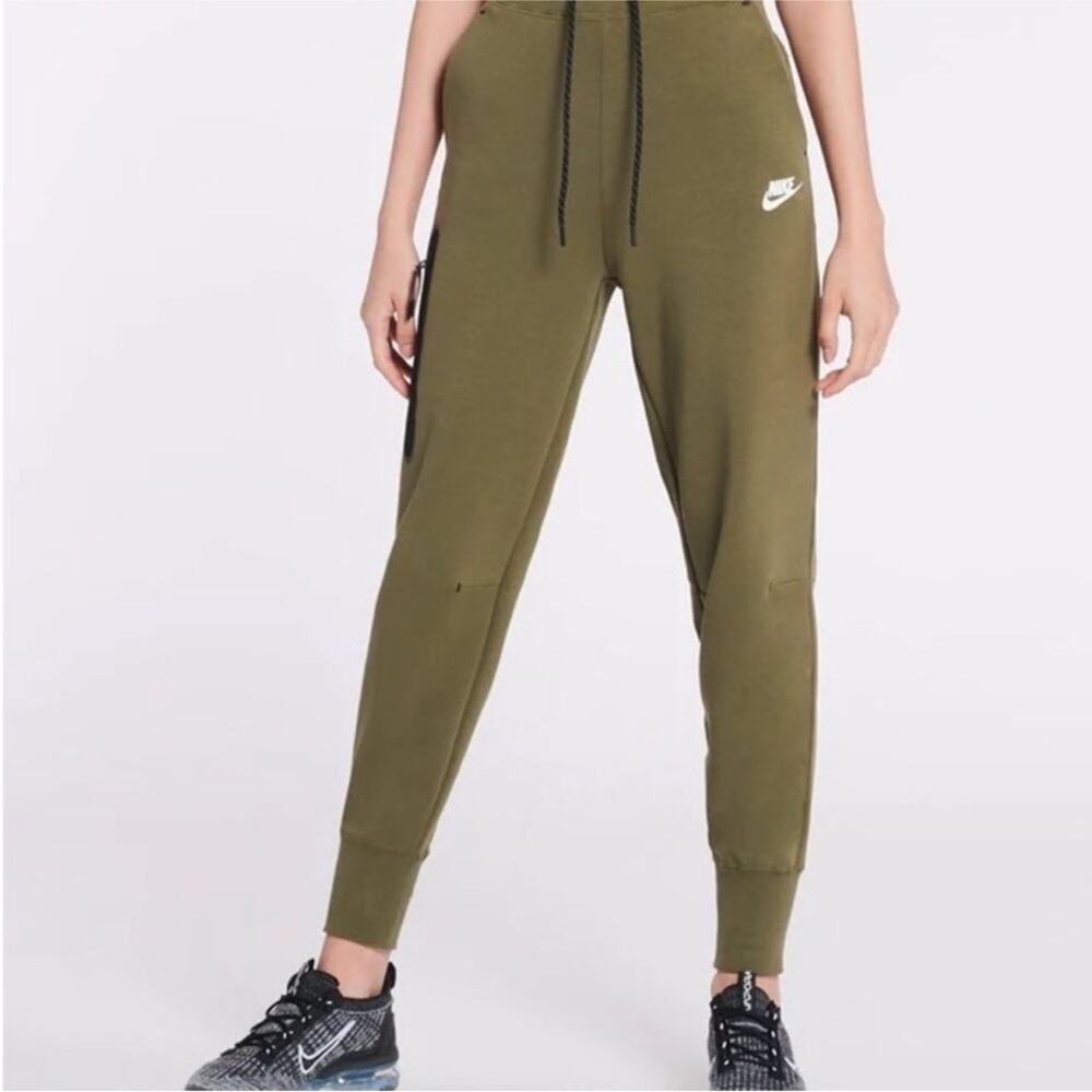 Nike Tech Fleece Joggers CW4292-222 Sweat Pants Womens XS Olive Green Active